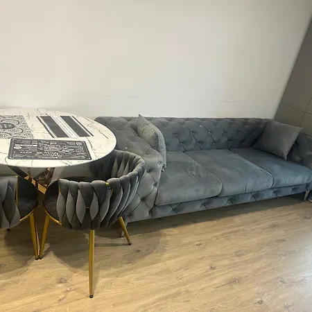 Apartment Amazing Estoria