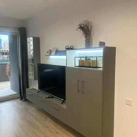 Amazing Estoria * Bucureşti