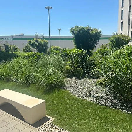 Amazing Estoria Apartament